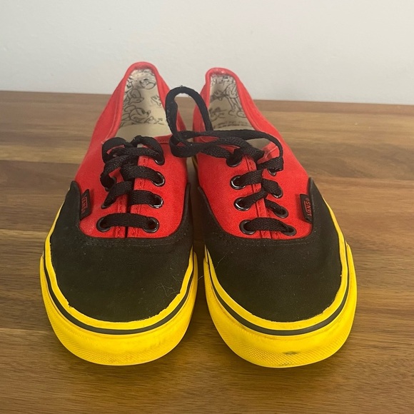 Vans Women's X Disney Mickey & Minnie Mouse 90th Anniversary Shoes size 5 - Picture 6 of 11